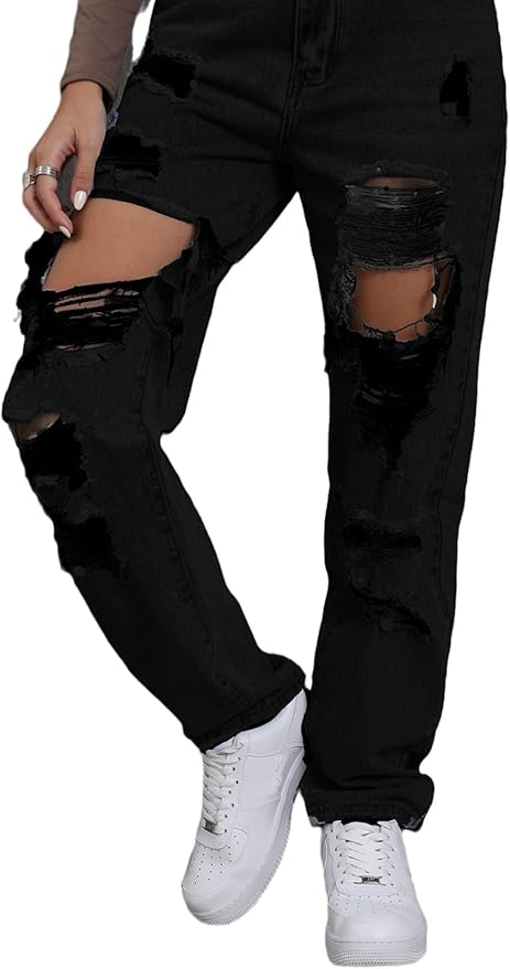 BLACK RIPPED JEANS