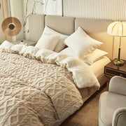 SNUGGLENEST COMFORT BLANKET